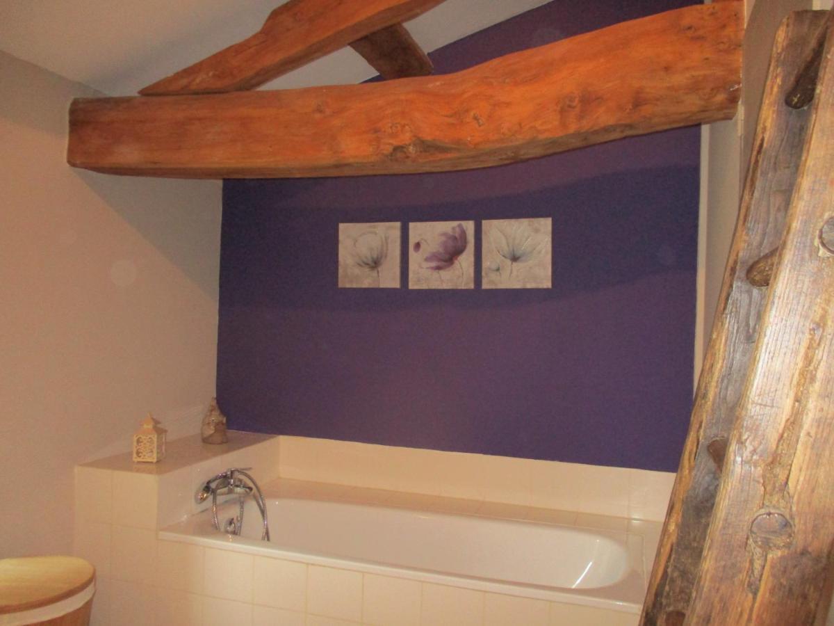 Logis De Bois Roche Βίλα Saint-Bonnet-sur-Gironde Εξωτερικό φωτογραφία