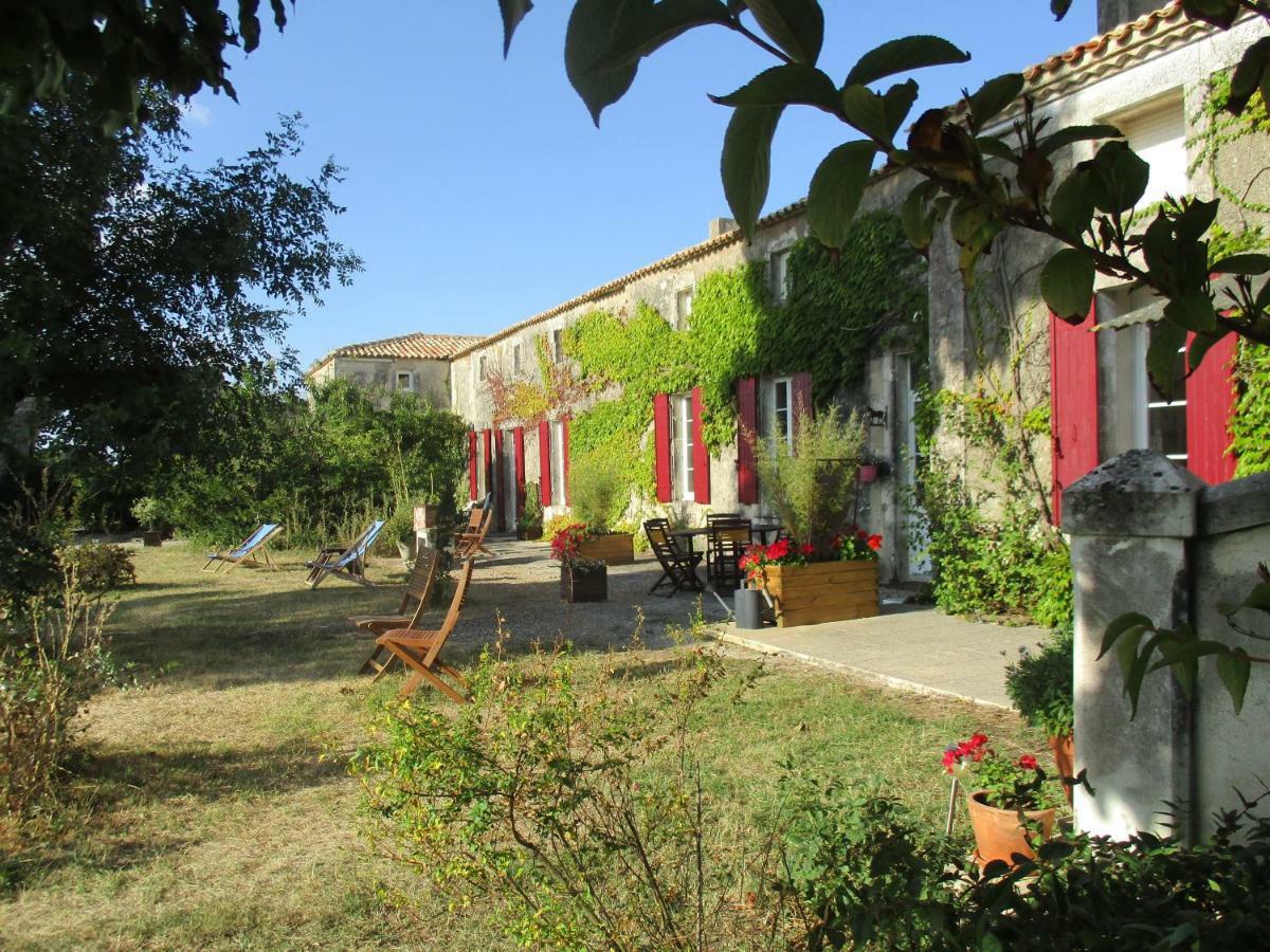 Logis De Bois Roche Βίλα Saint-Bonnet-sur-Gironde Εξωτερικό φωτογραφία