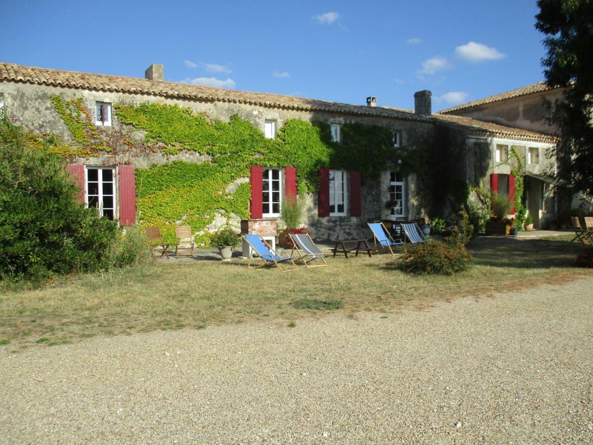 Logis De Bois Roche Βίλα Saint-Bonnet-sur-Gironde Εξωτερικό φωτογραφία