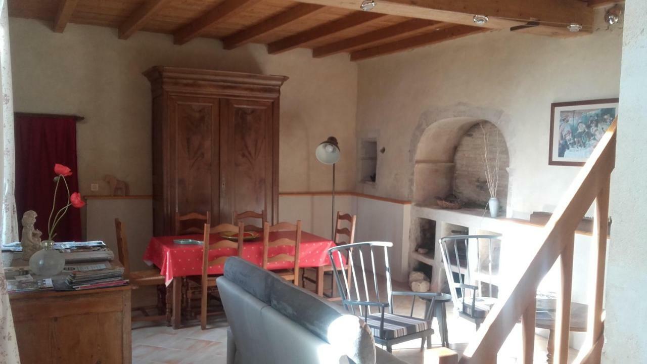 Logis De Bois Roche Βίλα Saint-Bonnet-sur-Gironde Εξωτερικό φωτογραφία