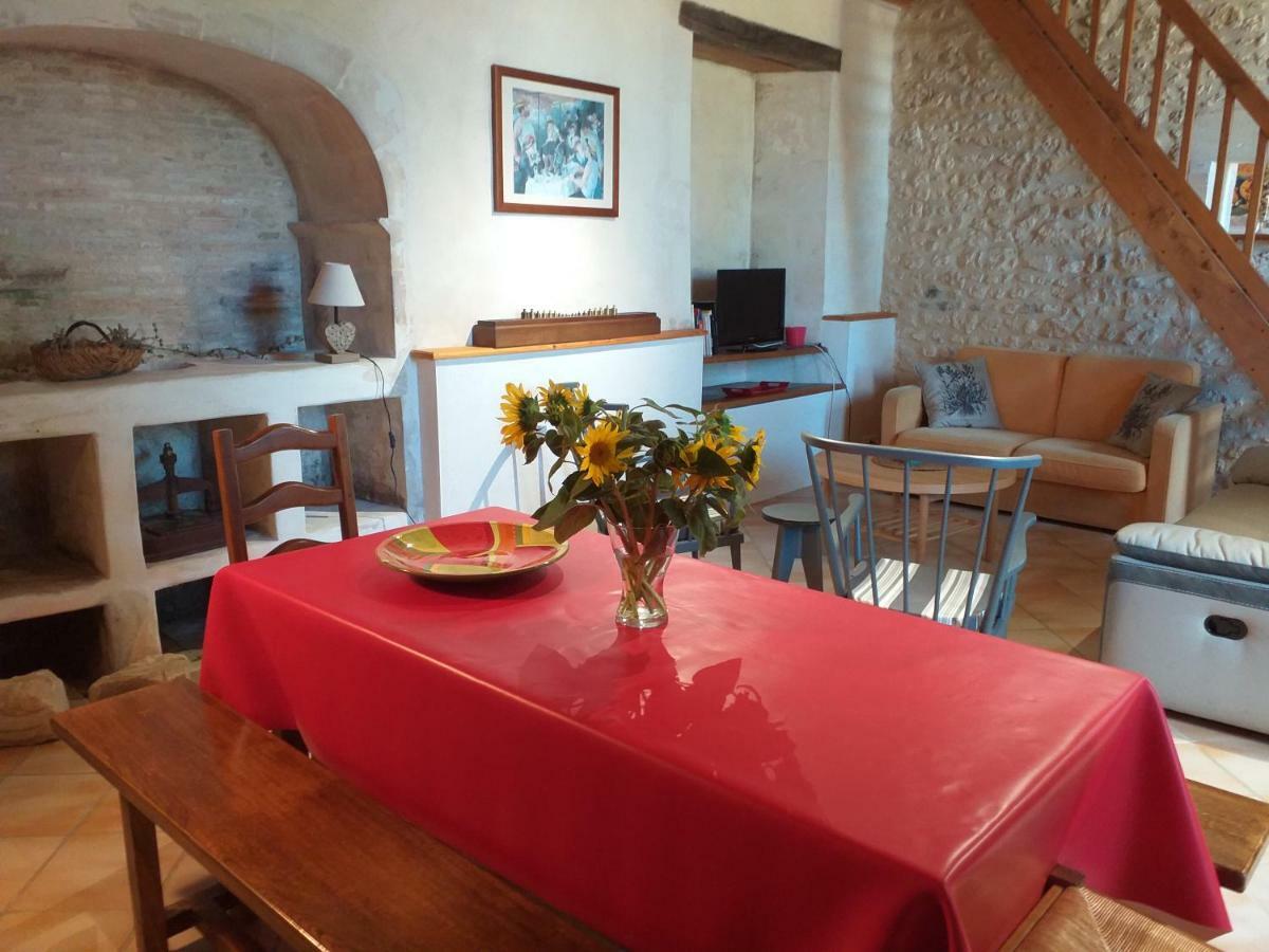 Logis De Bois Roche Βίλα Saint-Bonnet-sur-Gironde Εξωτερικό φωτογραφία